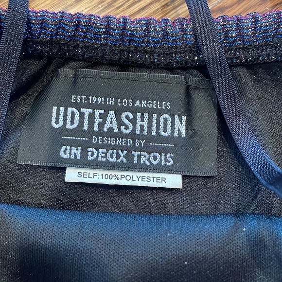 UDTFASHION Dark Purple Sparkly crop top and matching skirt - Picture 4 of 4